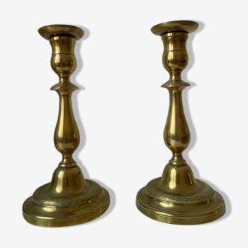 Paire de bougeoirs en bronze XIXème siècle.