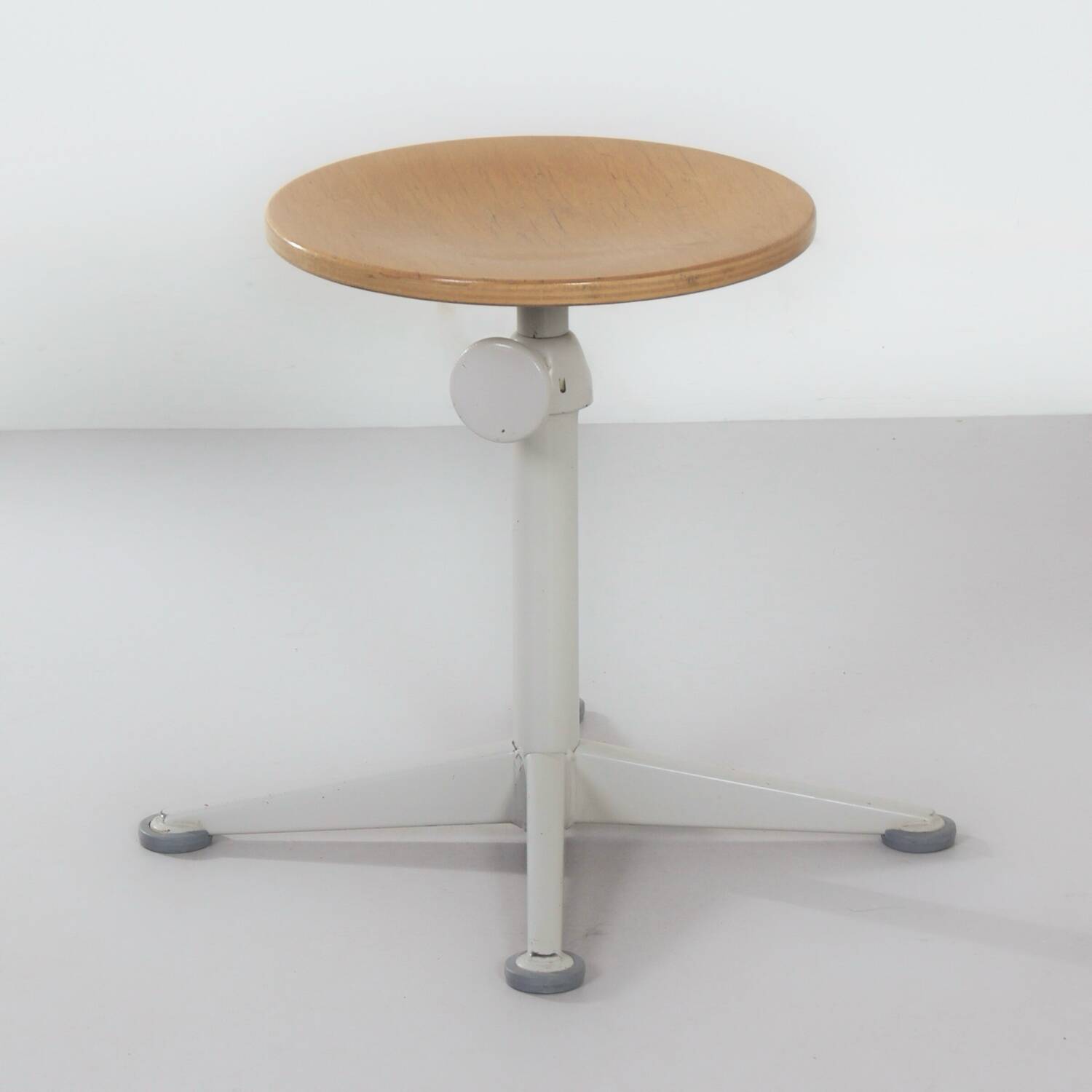 VINTAGE STOOL BY FRISO KRAMER FOR AHREND THE CIRCLE, 1960S