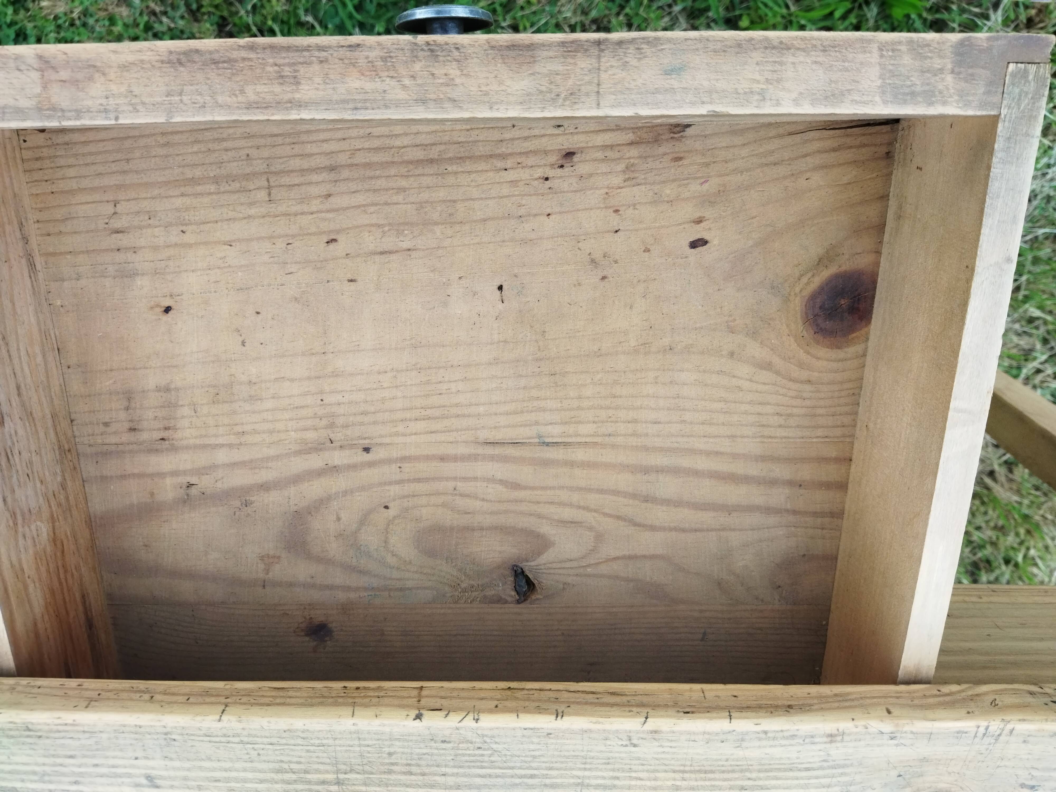 Desktop foot spindles