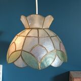 Mother-of-pearl pendant lamp