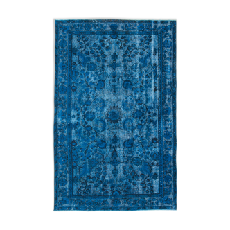 Hand-knotted carved anatolian 1980s 166 cm x 260 cm blue carpet