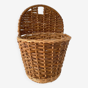 Old rattan planter to hang