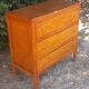 Vintage beech chest of drawers with 3 drawers from the 1950s.