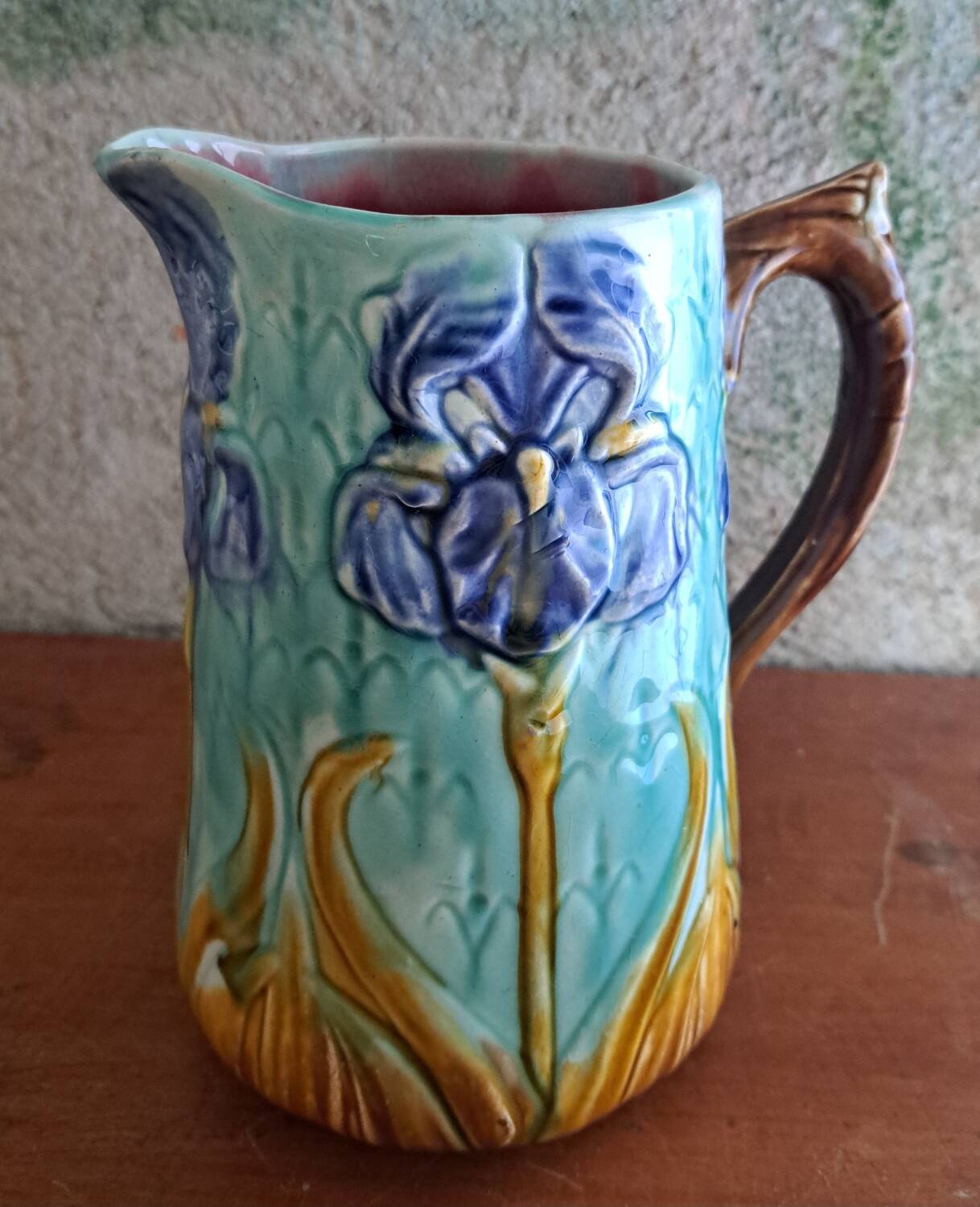 Slush pitcher