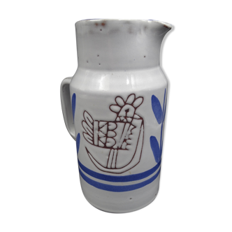 Enamelled terracotta pitcher, bird decoration engraved by Michel Barbier, Vallauris circa 1970