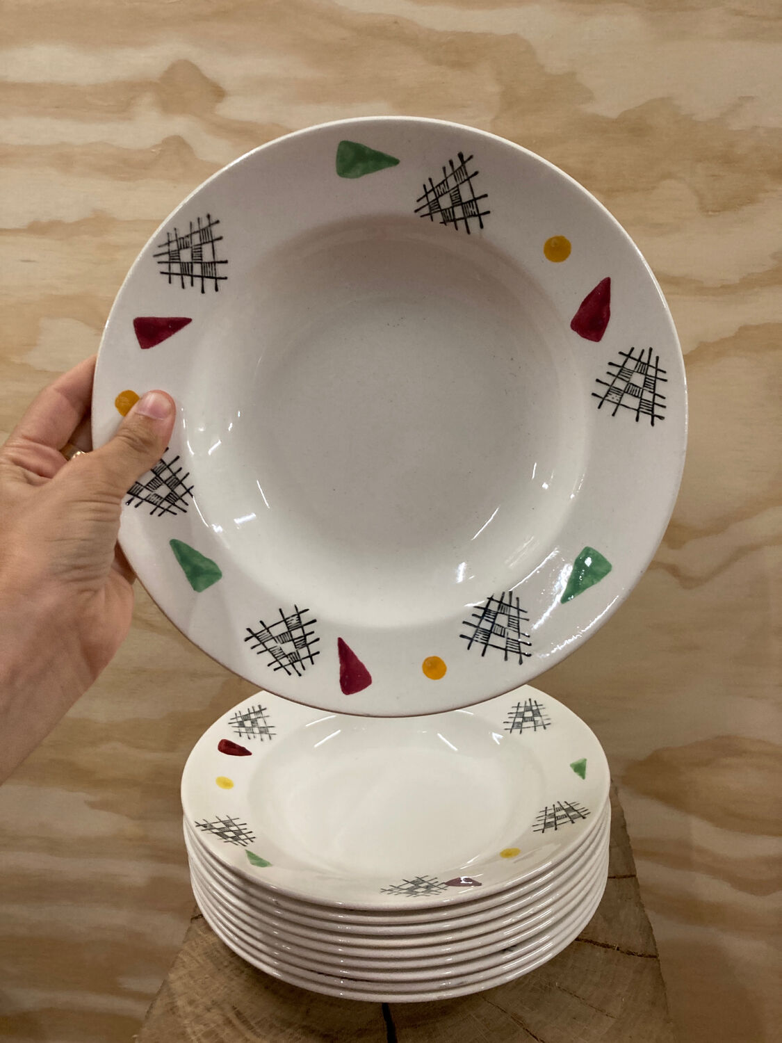 10 soup plates 1960/1970 vintage Gien model Montbouy