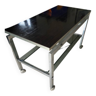 70s coffee table in chromed metal