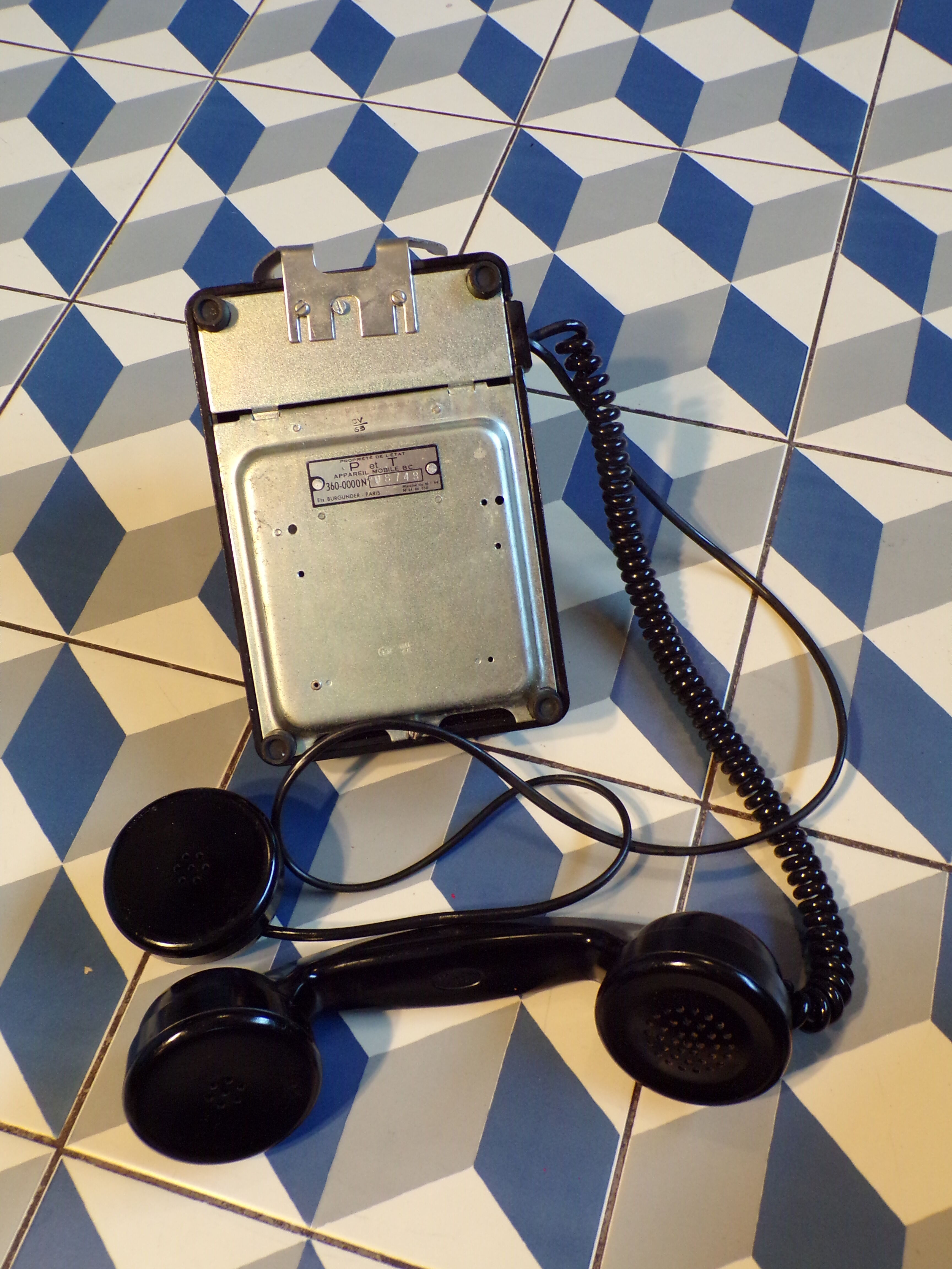 Vintage phone with Bakelite dial