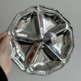 Round compartmented dish in polished stainless steel