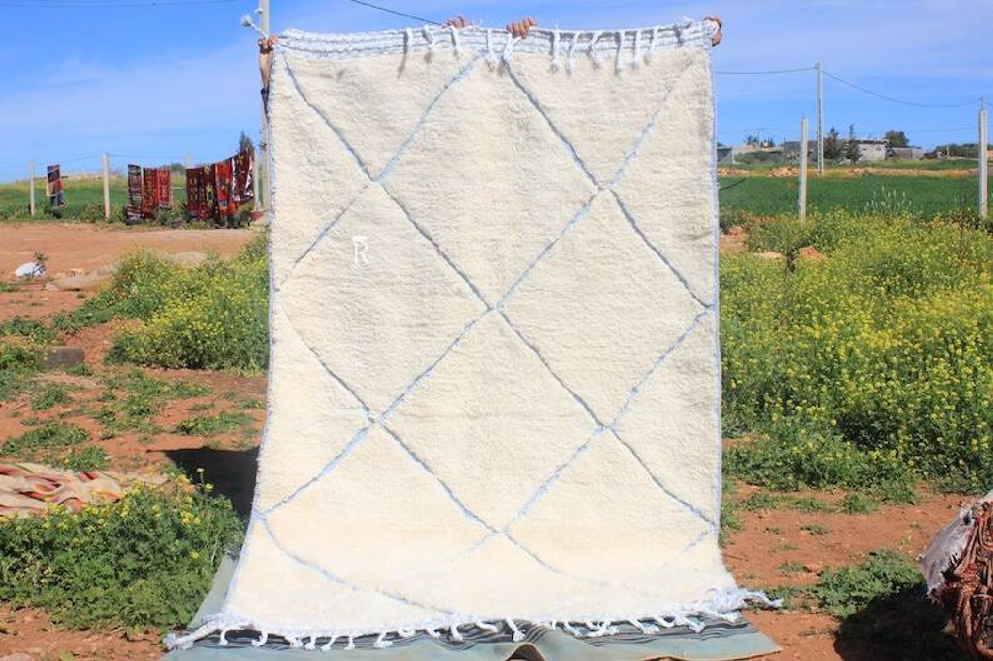 Handmade Berber rug 250cm x 150cm