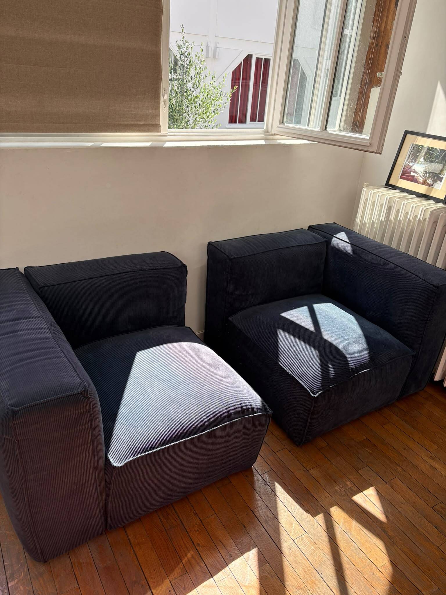 Canapé modulable AMPM en velours bleu