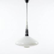 Suspension scandinave en opaline des années 60