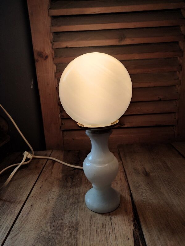 Original bedside desk lamp Base Marble White Globe opaline old vintage