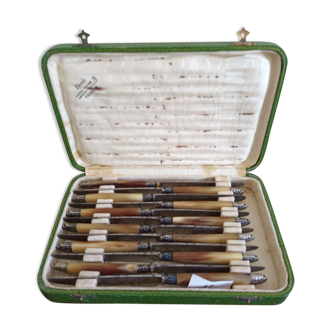 Box 12 dessert knives chatellerault horn handle