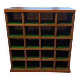 Workshop cabinet with compartments