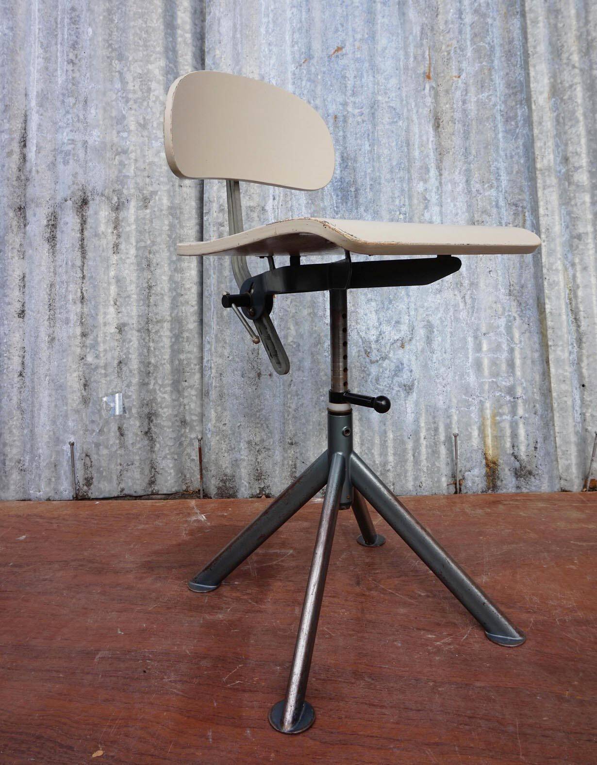 Swedish Industrial Architect Office Desk Chair by  Odelberg & Olsen, 1940s