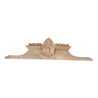 Cabinet pediment