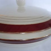 Opaque porcelain vegetable tureen/tureen from digoin sarreguemines, pasteur model