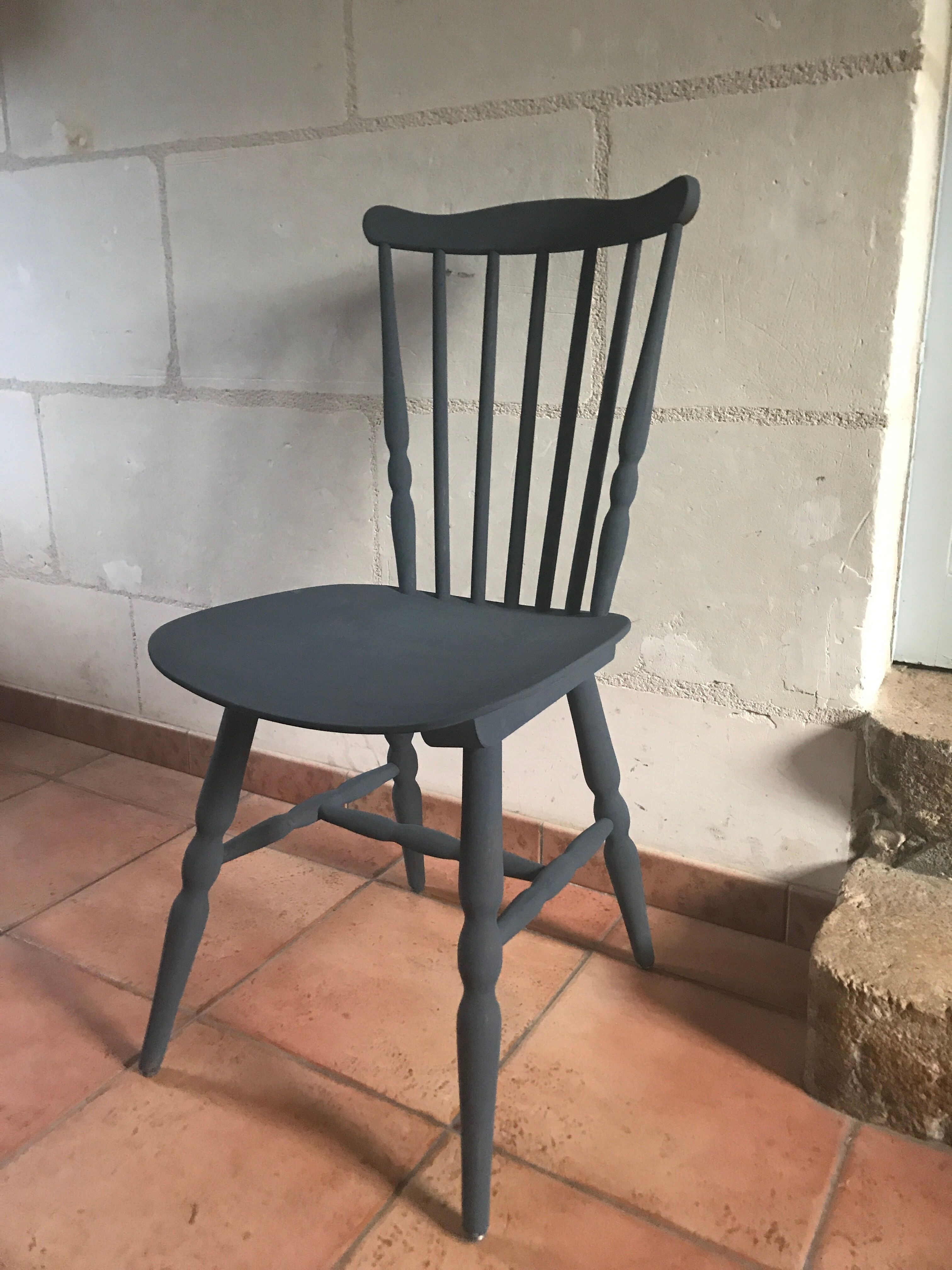 Baumann chairs
