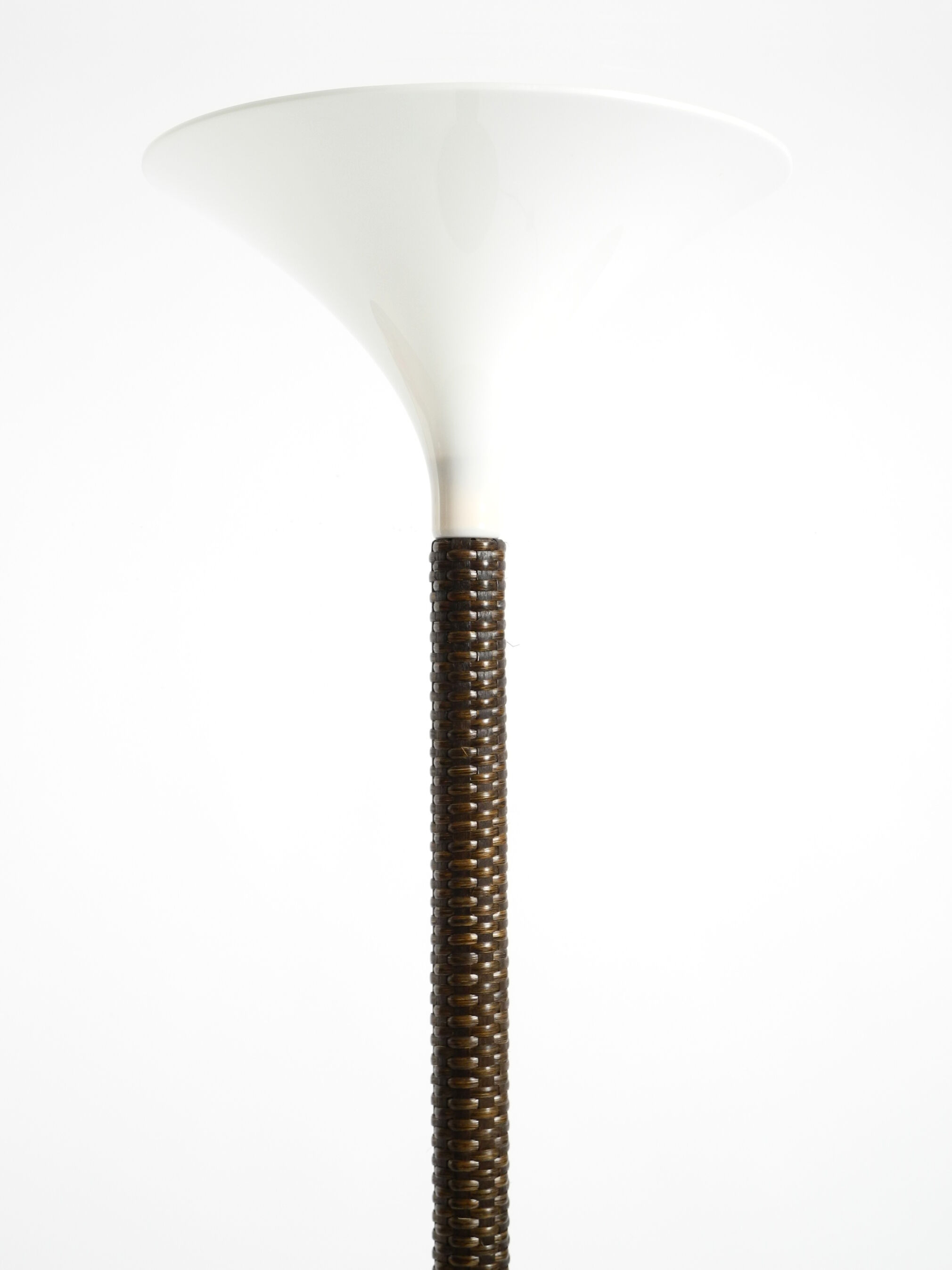 XL 70s Tulip floor lamp with a brown wicker frame and a plexiglass shade