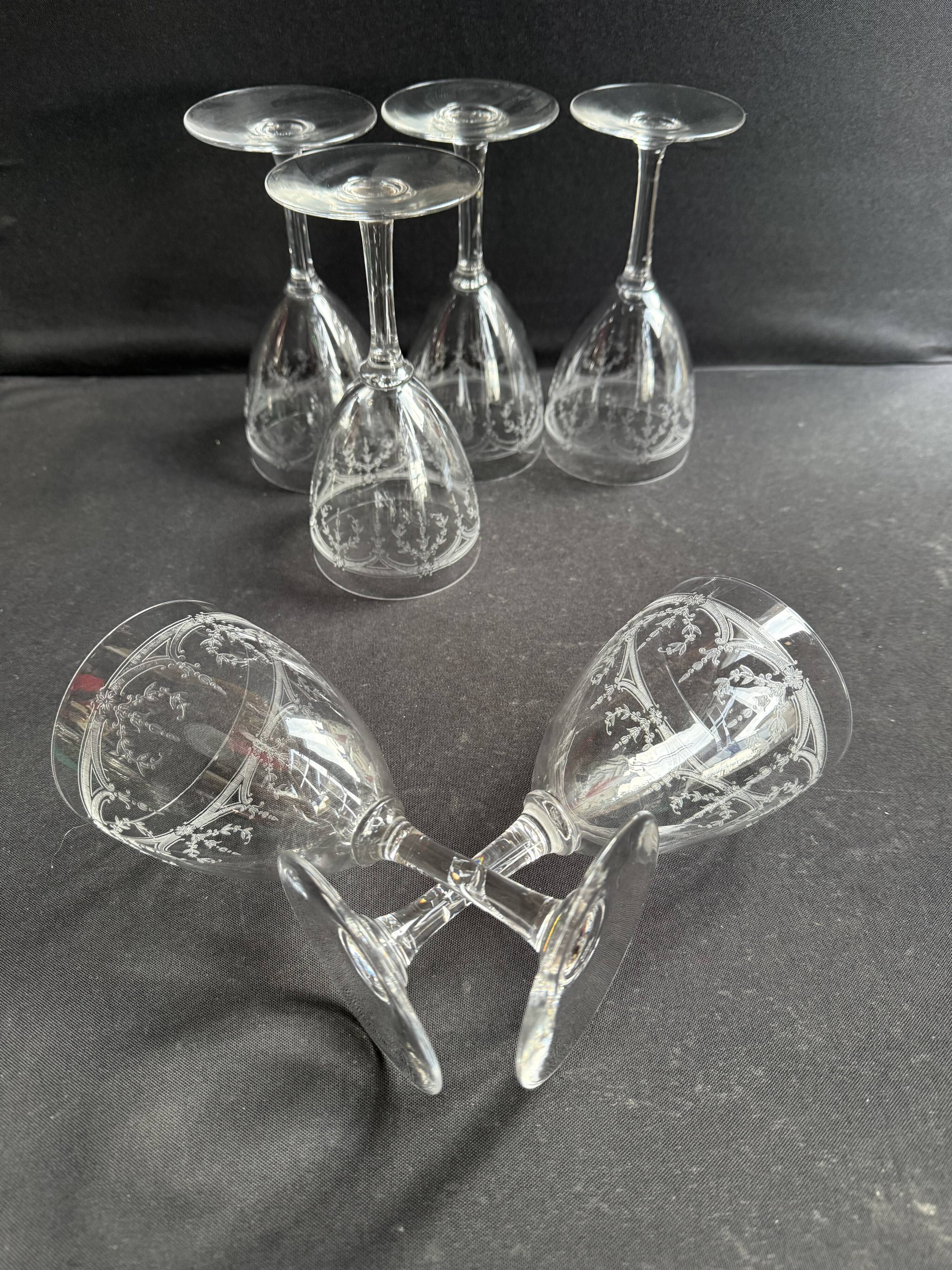 6 Saint Louis Manon water glasses