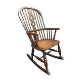 Antique rocking chair Windsor 1840