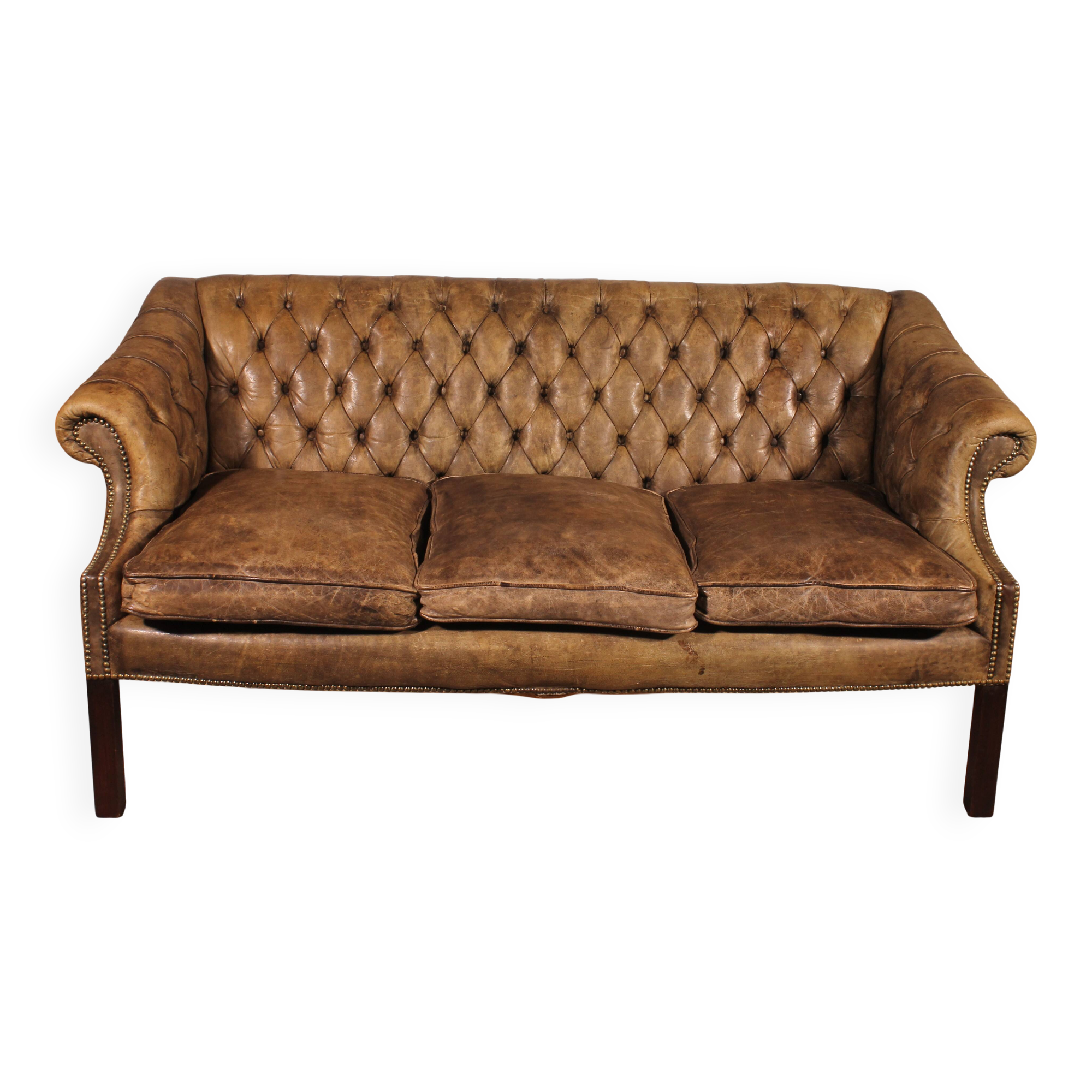 3-seater chesterfield in light olive green leather