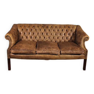 chesterfield 3 places en cuir vert olive clair