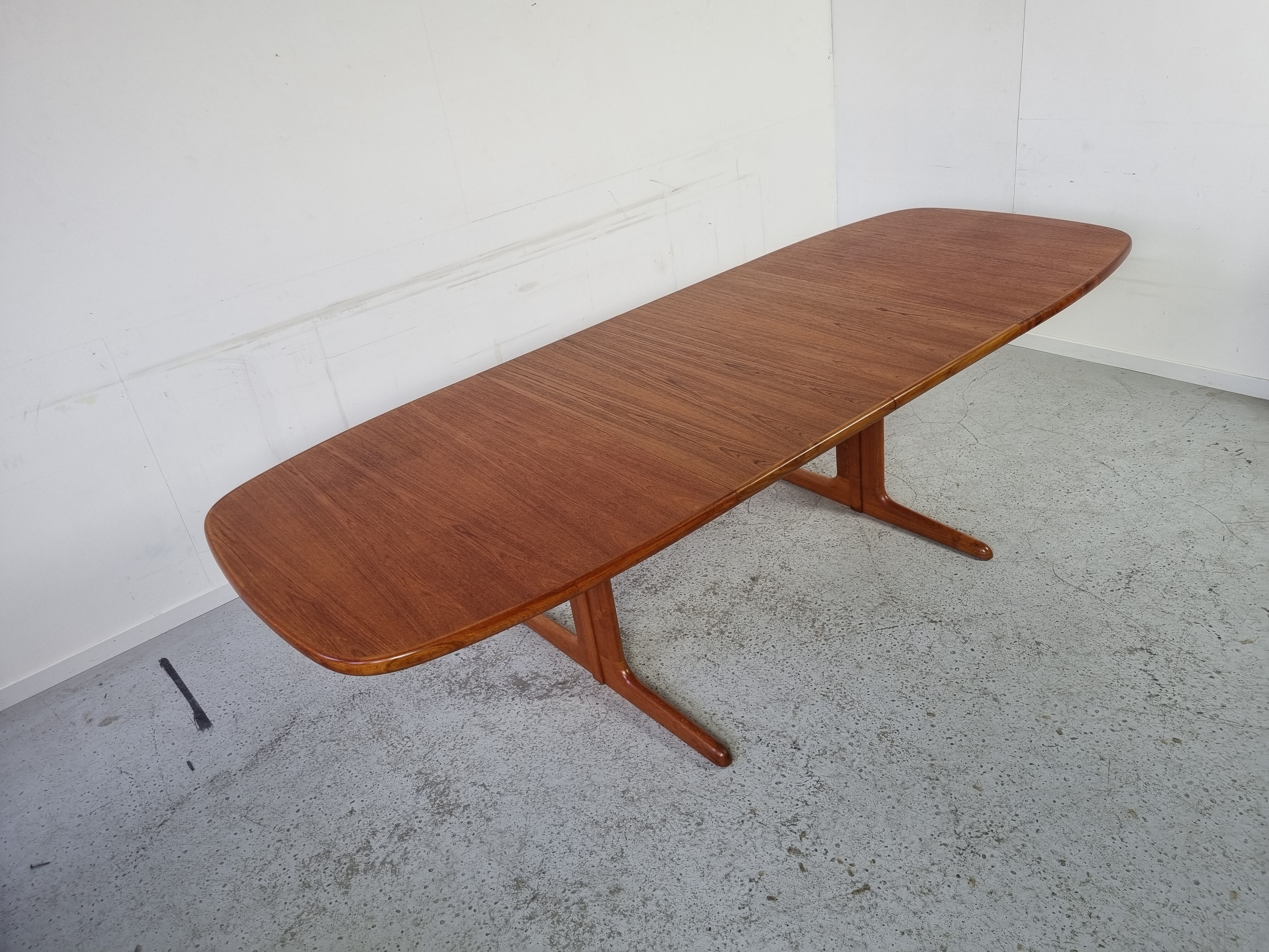Extendable teak dining table from Dyrlund, Denmark 60s