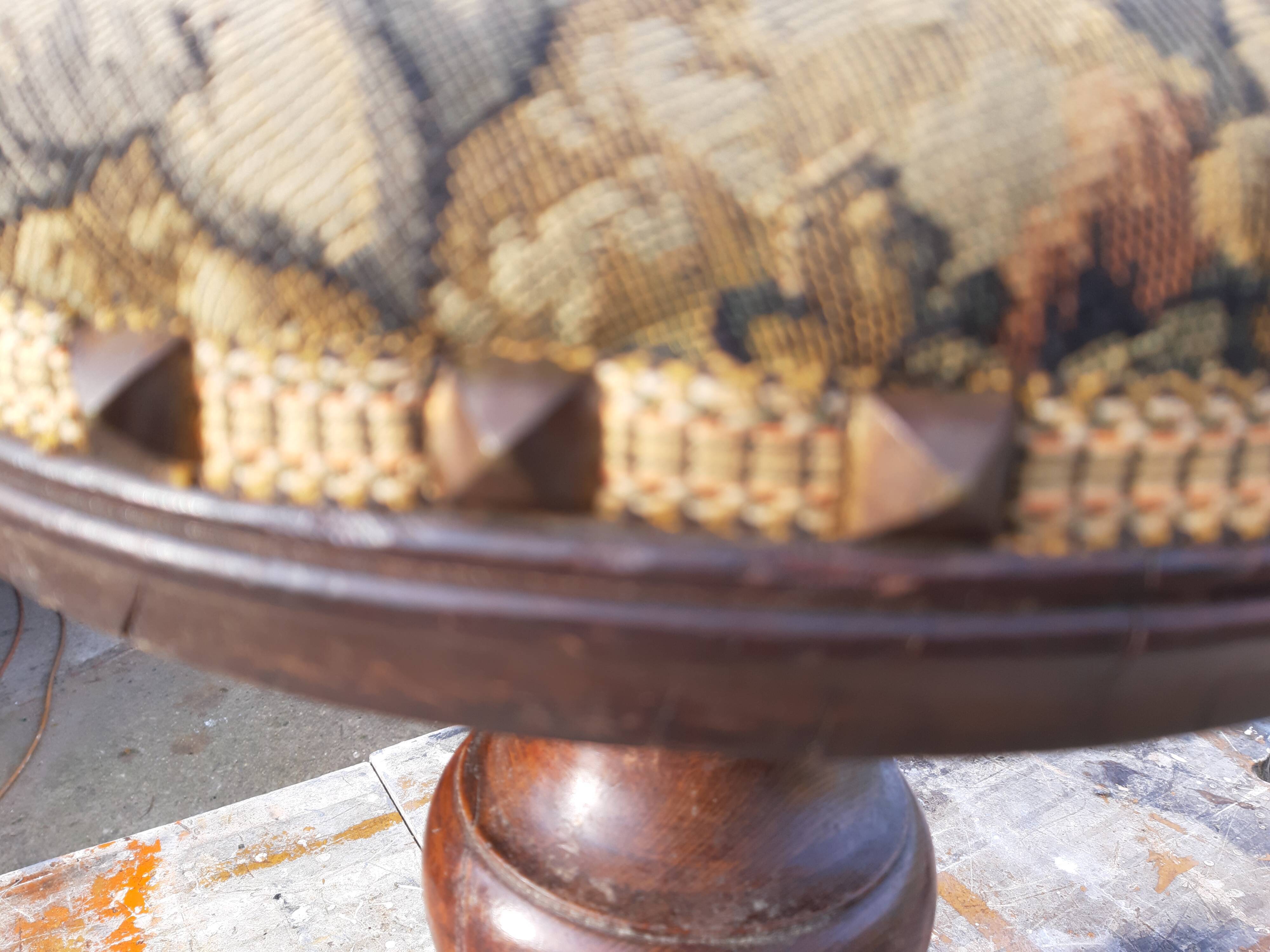 Tabouret de piano 3 pieds