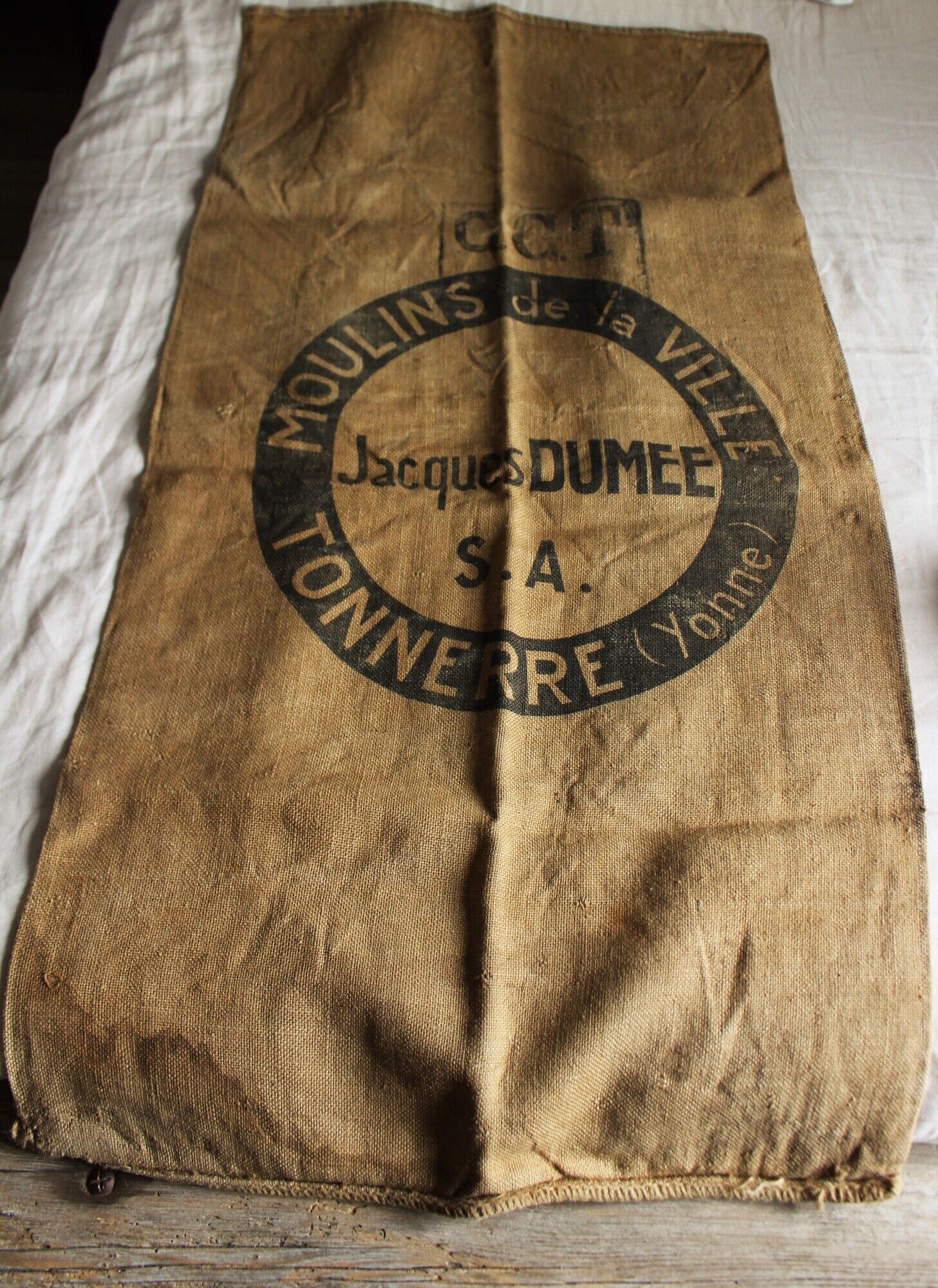 Jute Toile Bag Black Ink Mills of the Thunder City