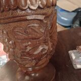 Vase bois sculpté