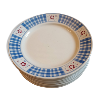 12 assiettes