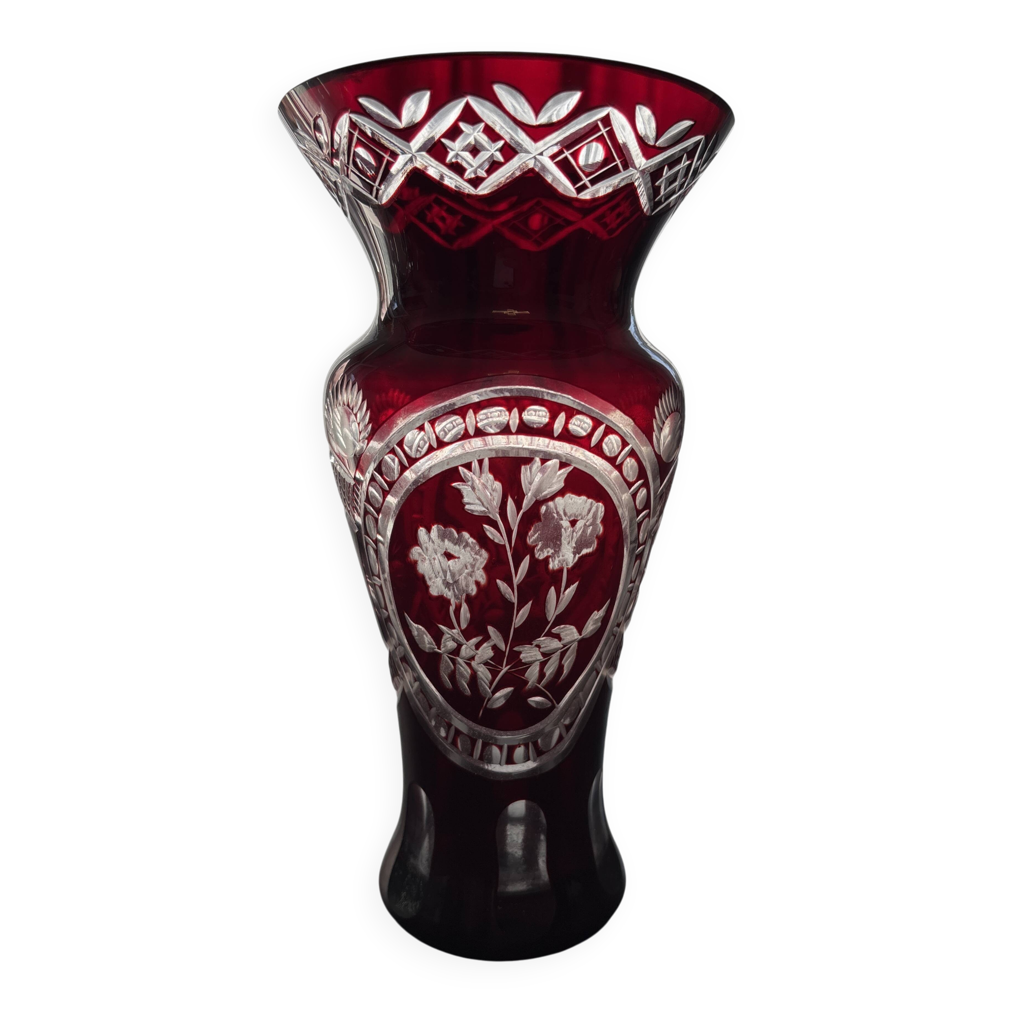 Ruby crystal vase