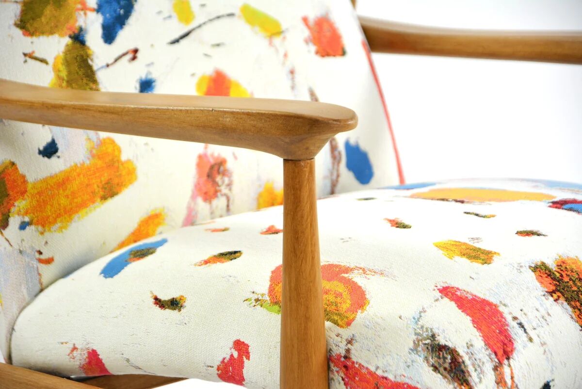 WR armchair with colourful patterns