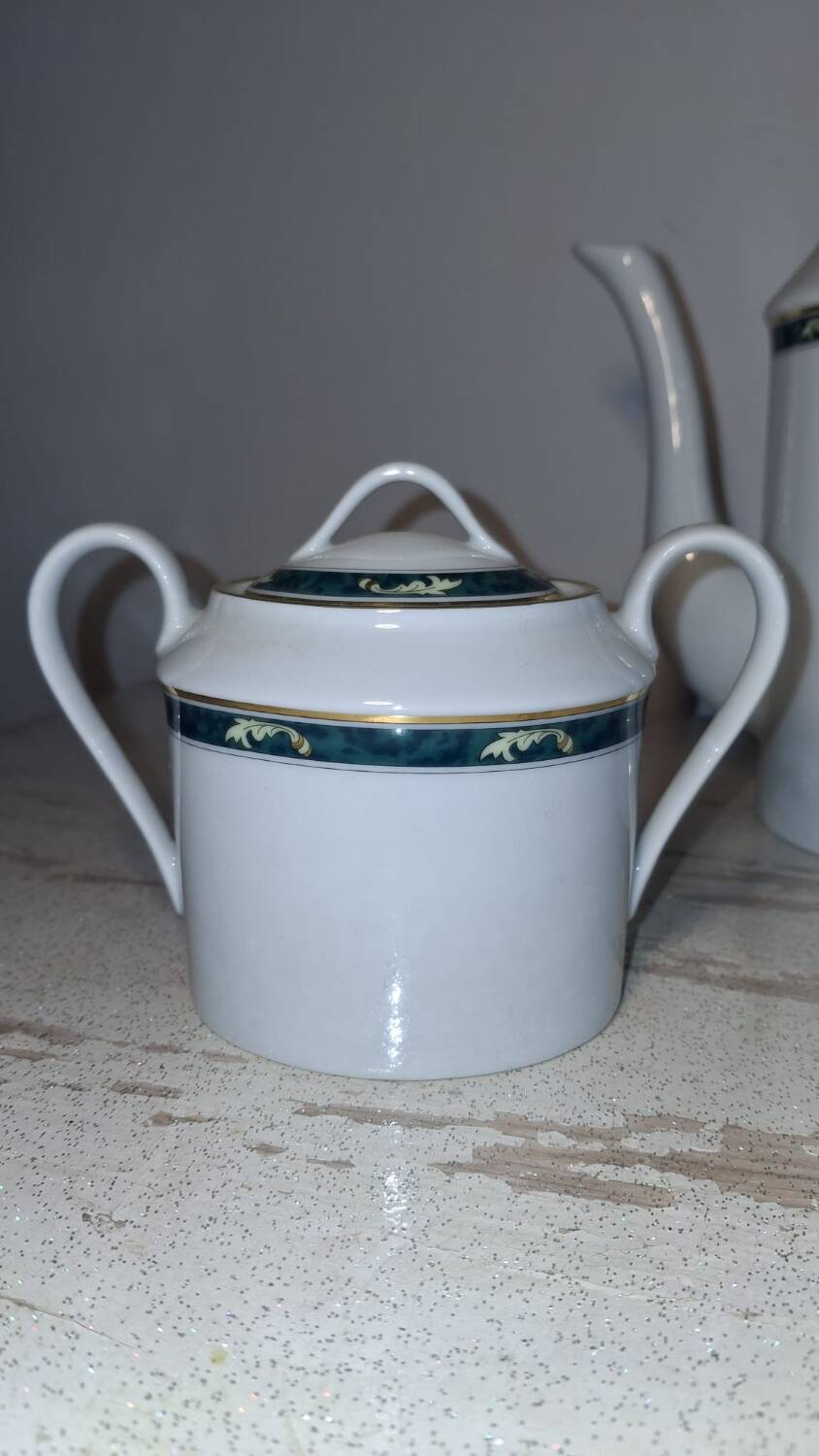 3-piece coffee service – Limoges porcelain – Trianon model