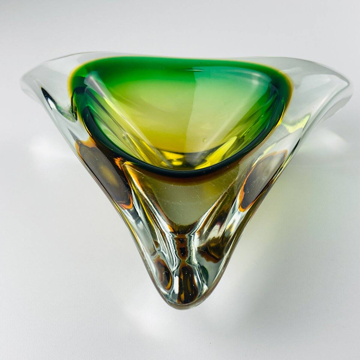Sommerso glass ashtray from Arte Nuova, Murano, Italy, 1960s.