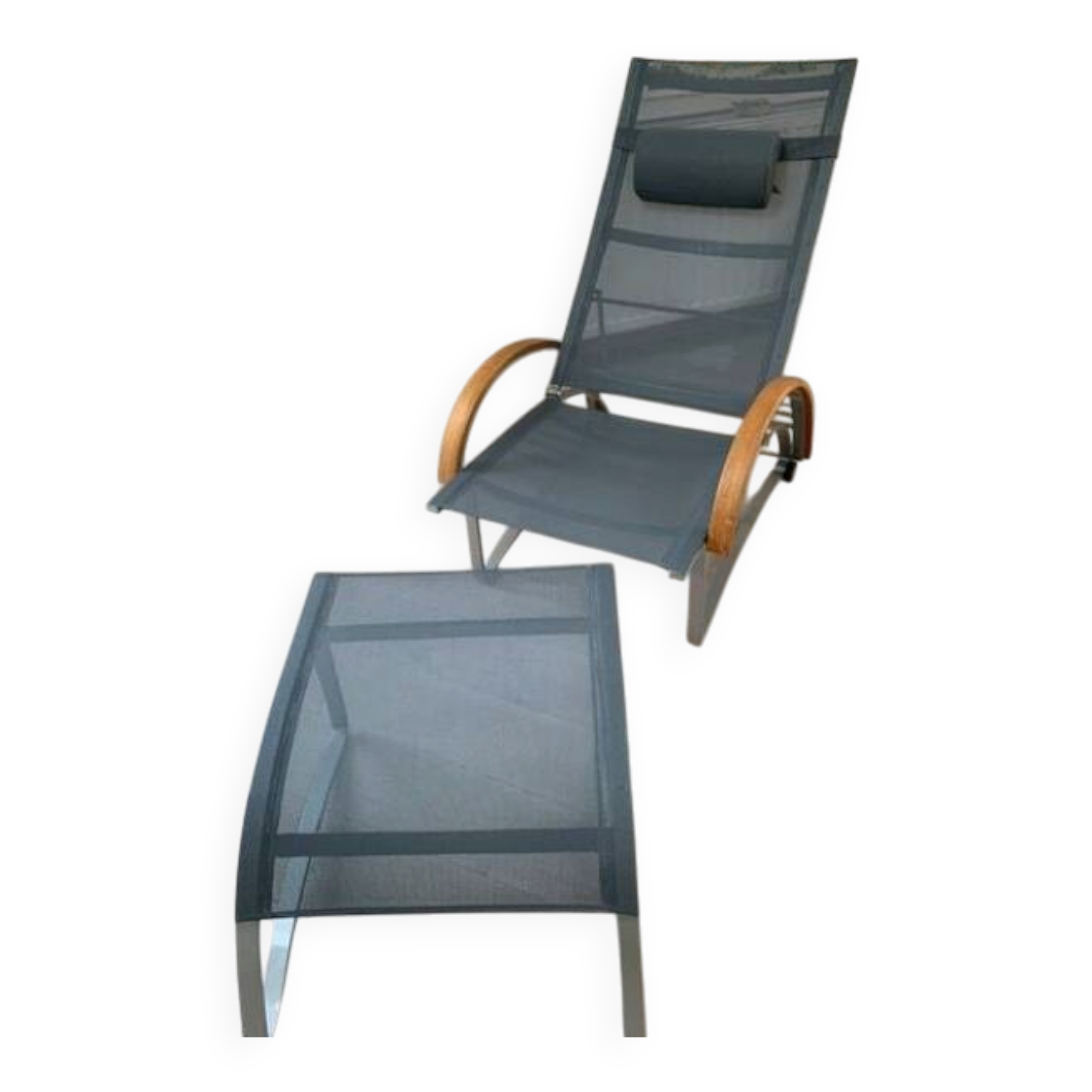 Outdoor armchairs with footrests Royal Botania
