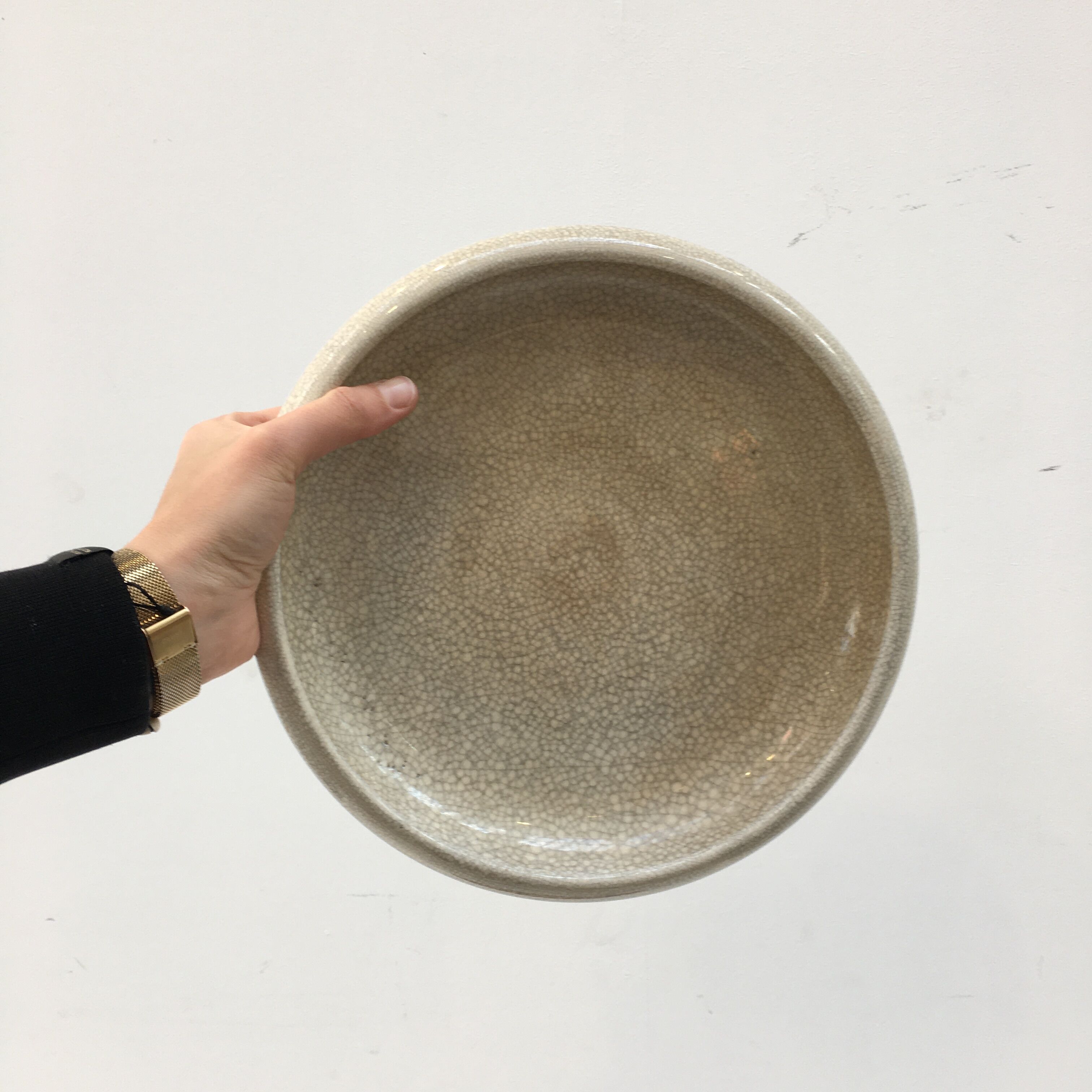 Plat en émail craquelé Boch La Louviere