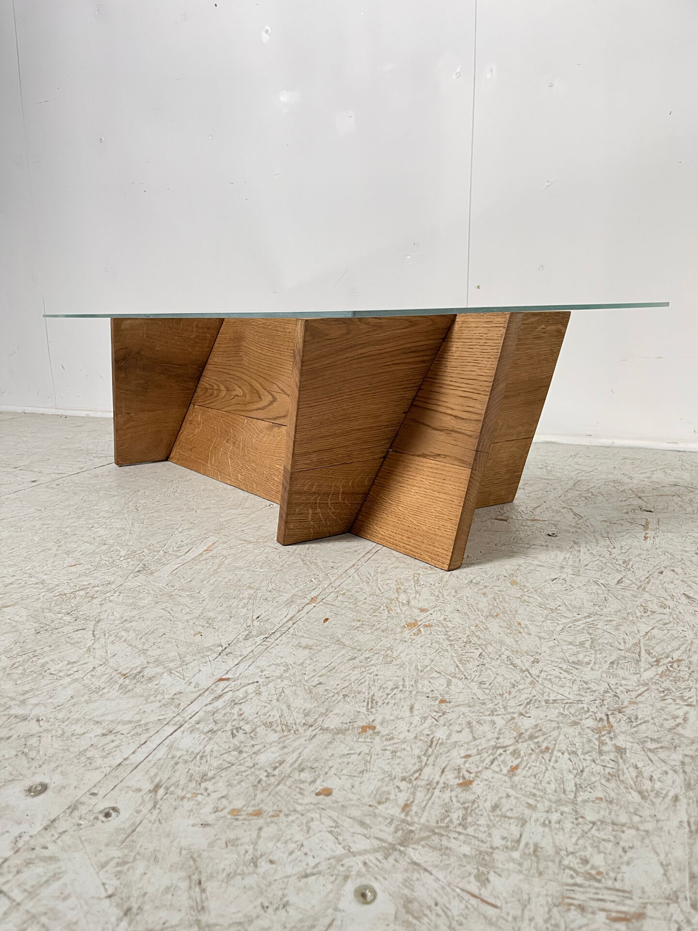 Oak coffee table from around 1960.