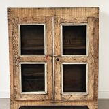 Small pantry buffet