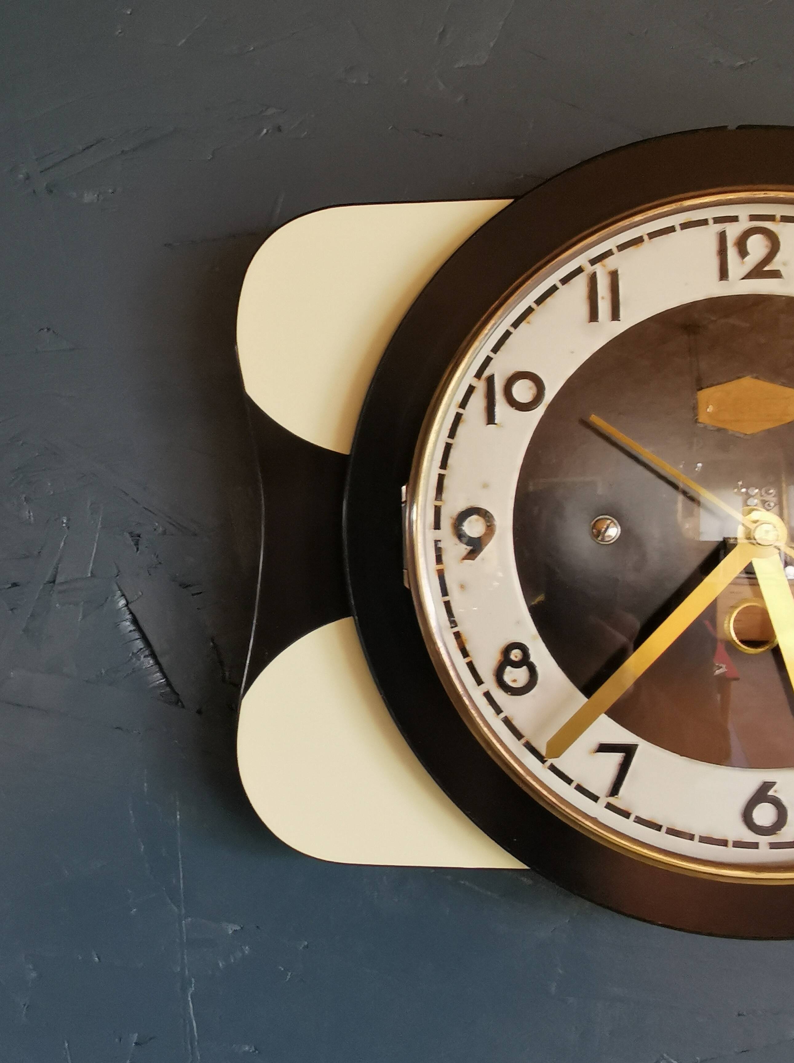 Vintage formica clock rectangular silent wall pendulum "Carrez black white"