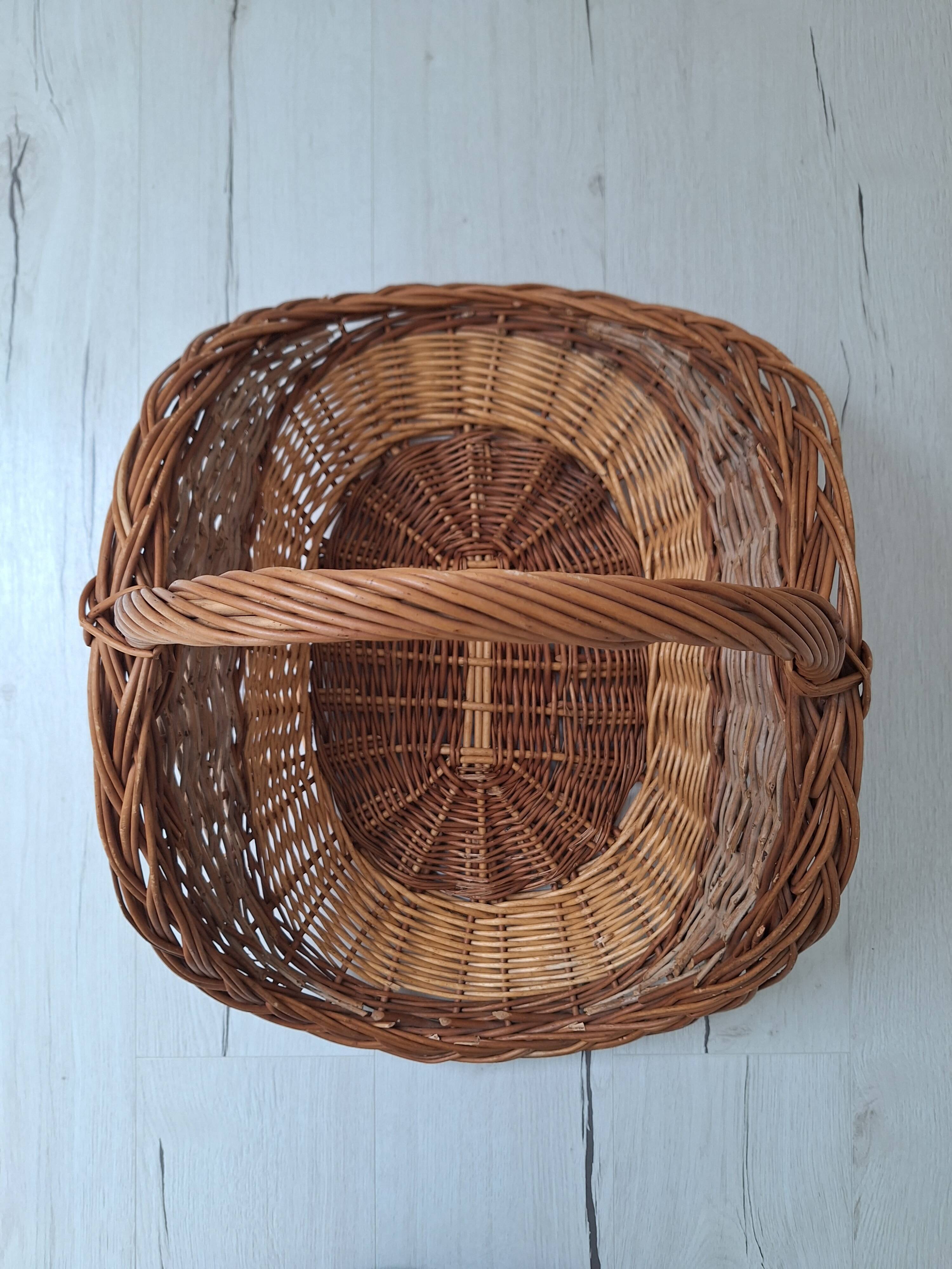 Vintage log basket