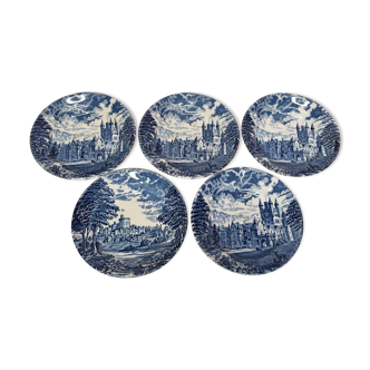Set of five Ramekins in Wedgwood England earthenware