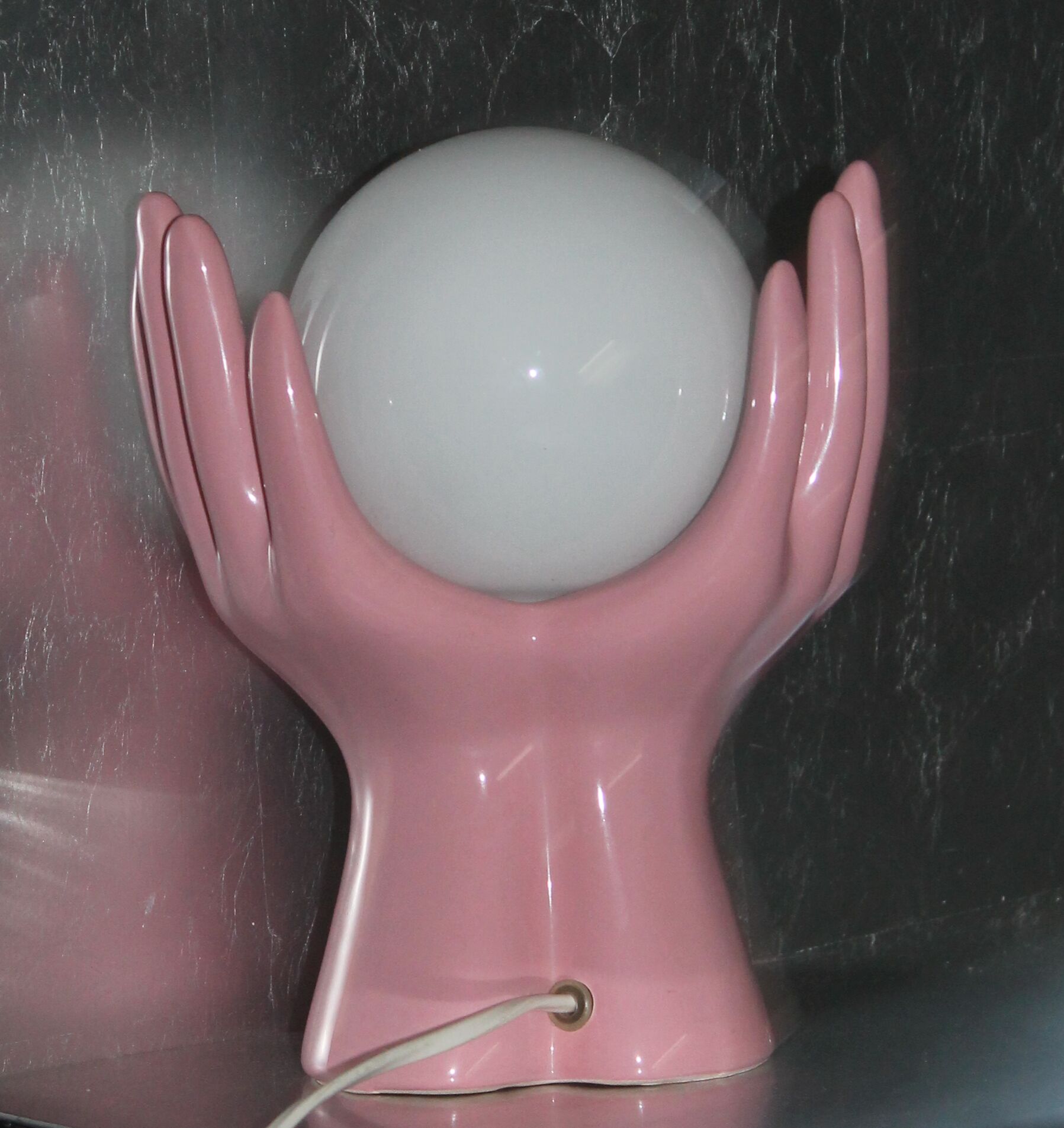 Vintage ceramic hand lamp and opaline globe