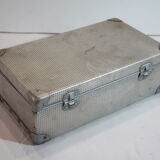 Metal case