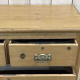 English chest of drawers in nineteenth century fir