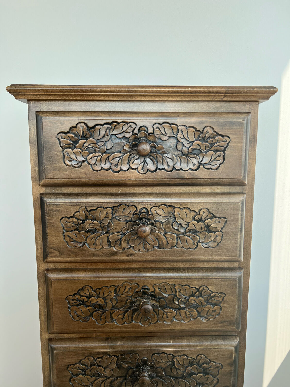 Carved wooden chiffonnier