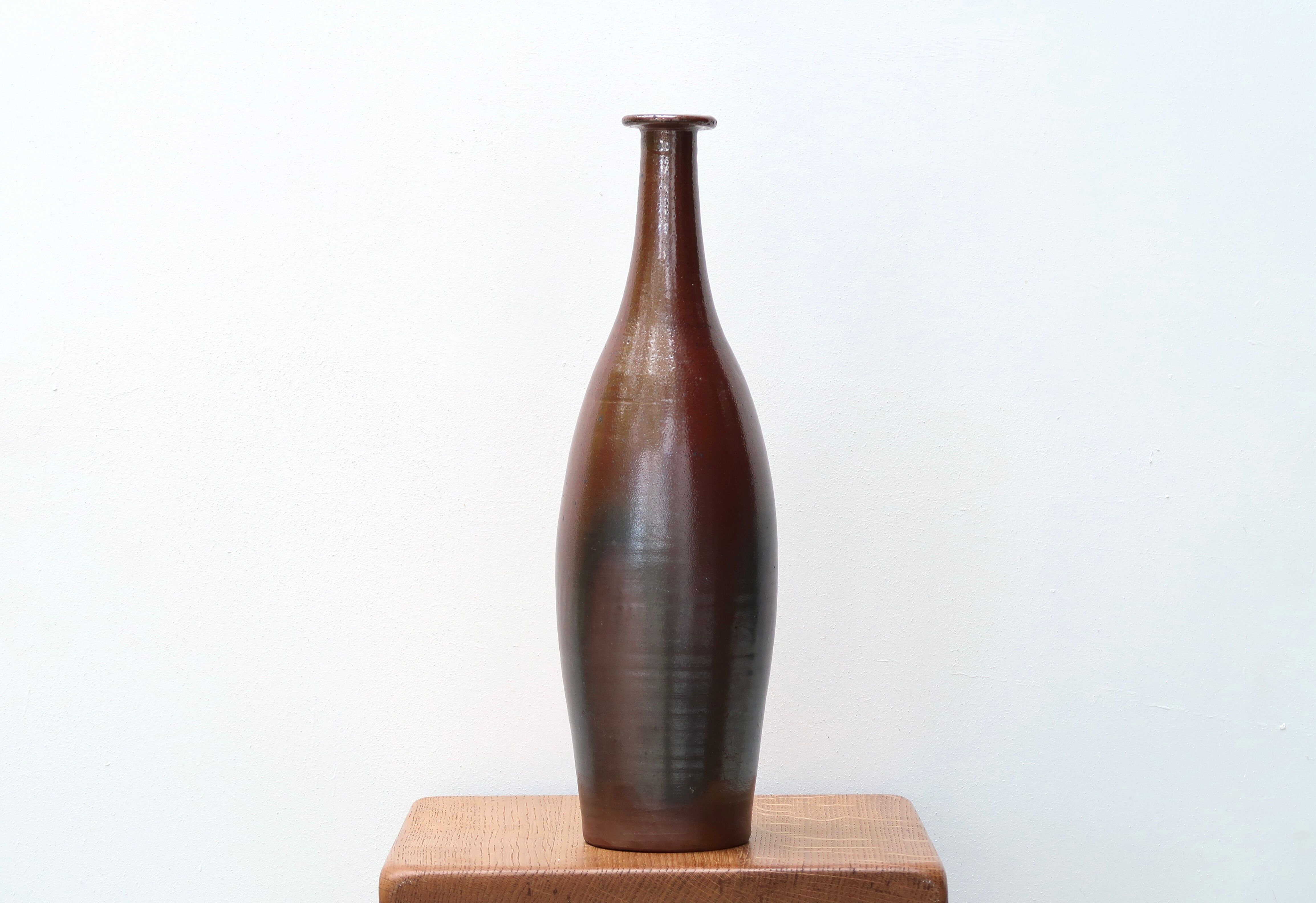Sandstone bottle vase, 70s