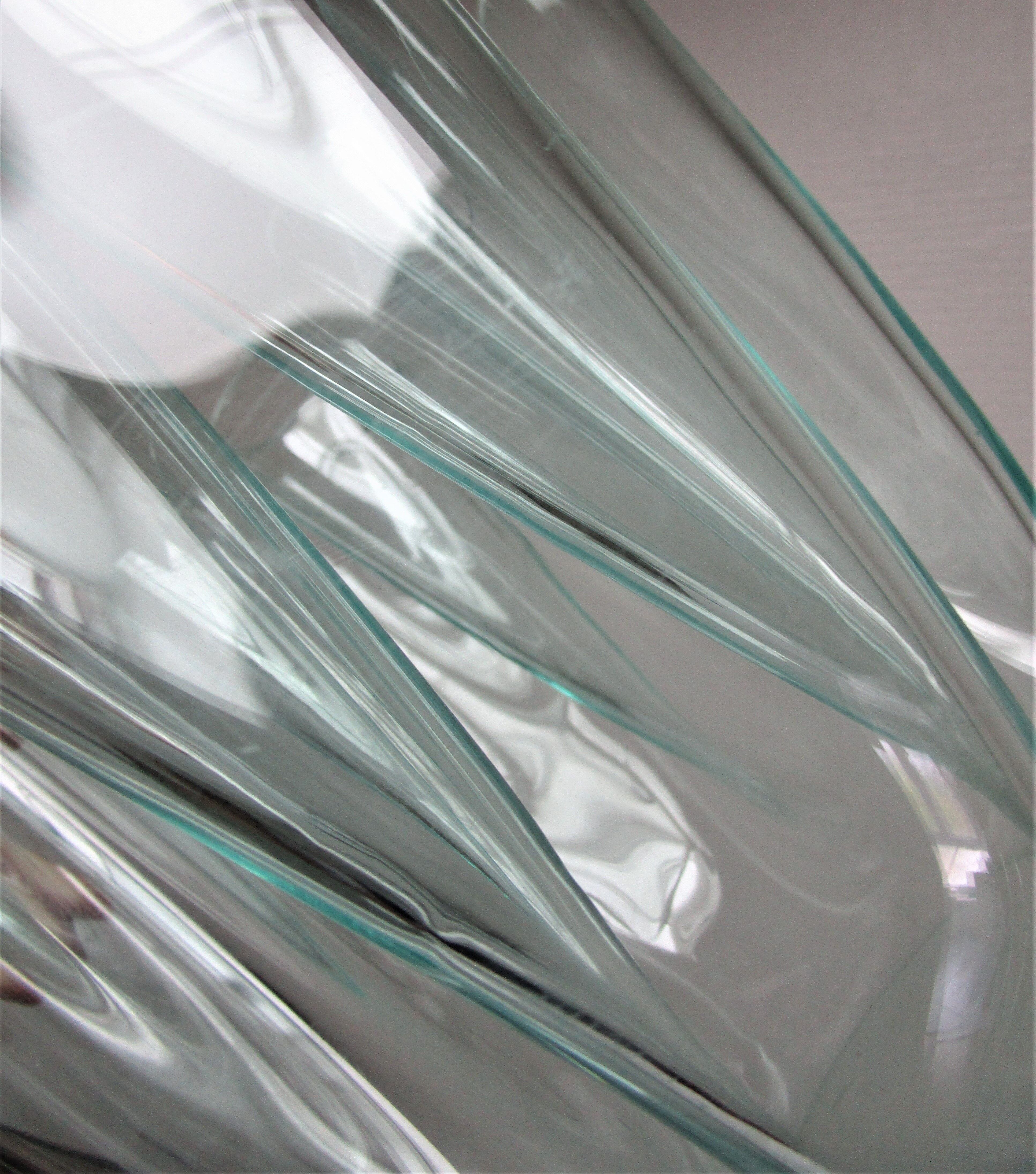 Two vases handkerchiefs Guzzini plexiglass lucite design 70s